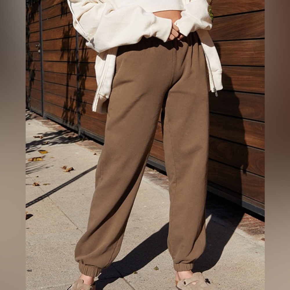 Brandy Melville Sweatpants